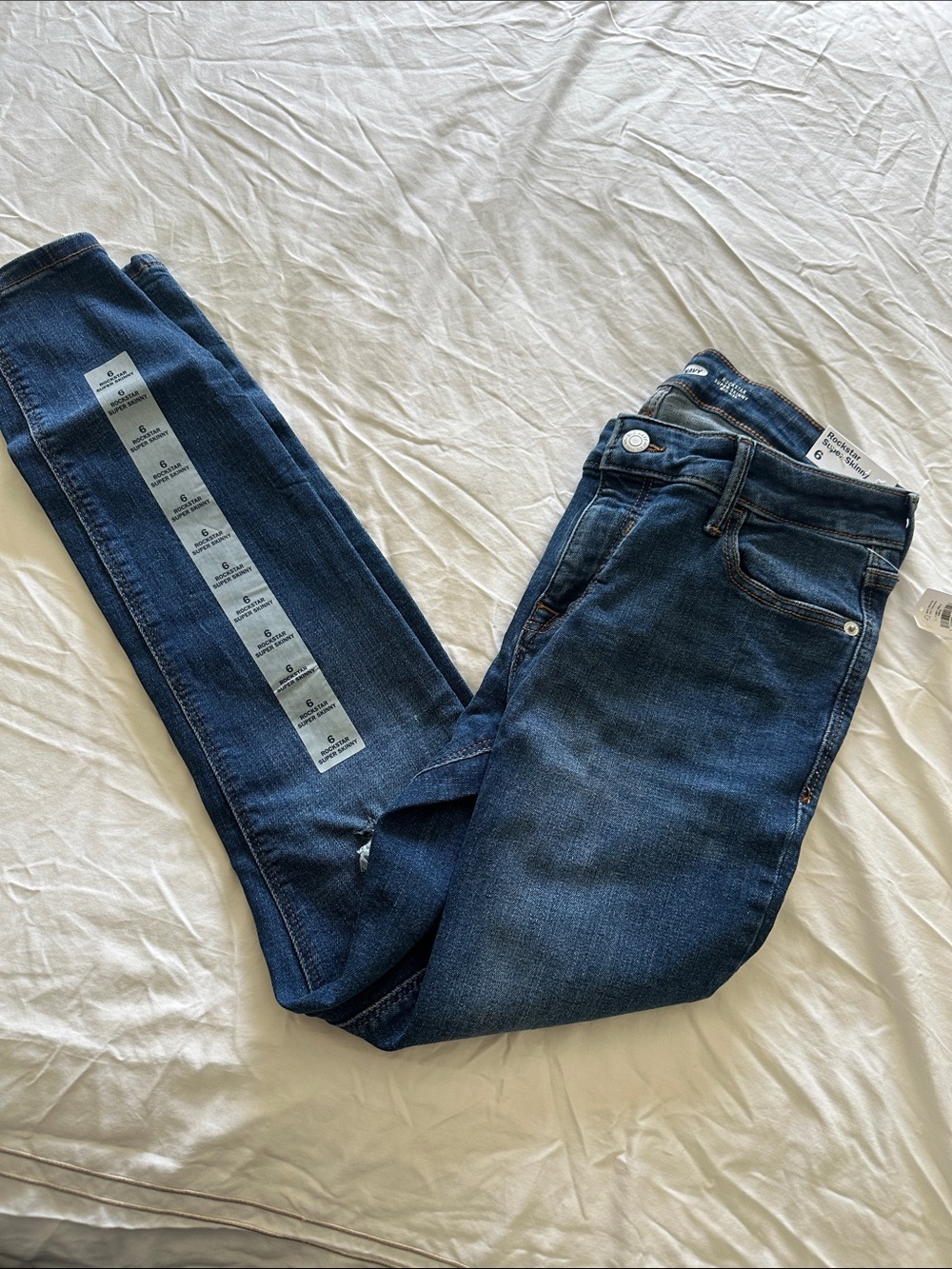 Old Navy Women's Dark Blue Skinny Jeans